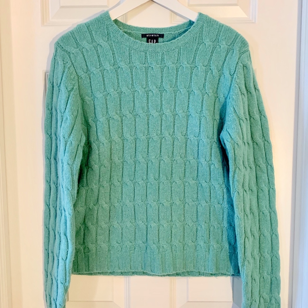Gap Wool Blend Crewneck Cable Knit Sweater